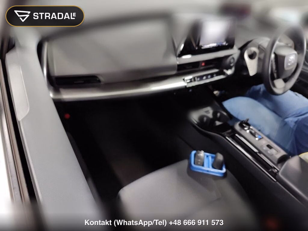 TOYOTA PRIUS 5D X, miniaturka 4