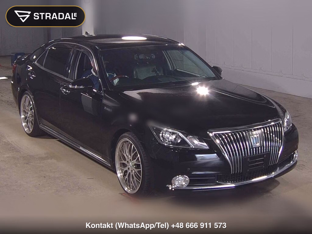 TOYOTA CROWN MAJESTA 4D F VERSION 2013, aukcja z Japonii, zdjęcie 1