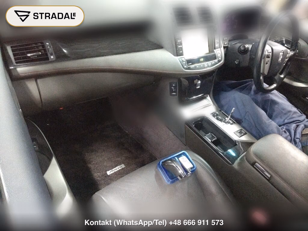 TOYOTA CROWN 4D ATHLETE, miniaturka 4