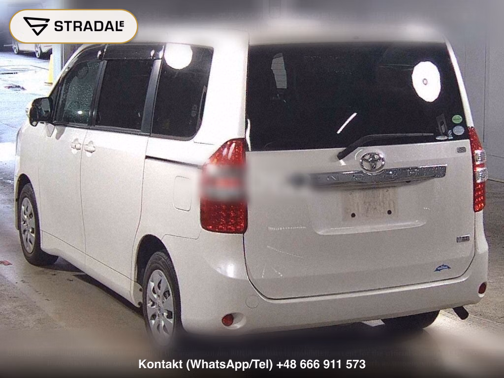 TOYOTA NOAH X SPECIAL EDITION, miniaturka 3