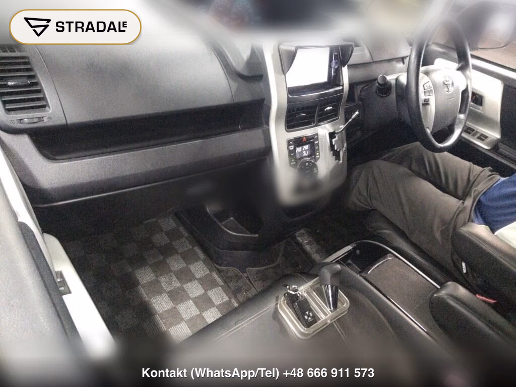 TOYOTA NOAH X SPECIAL EDITION, miniaturka 4