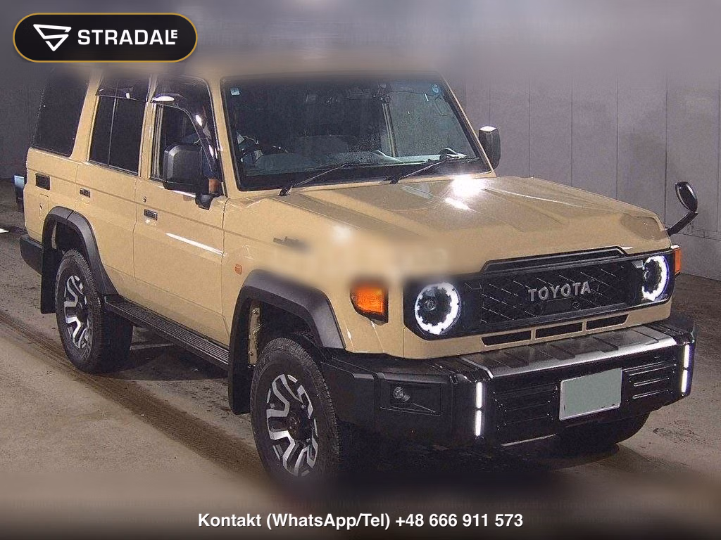 TOYOTA LAND CRUISER 70 5D 4WD AX, miniaturka 2