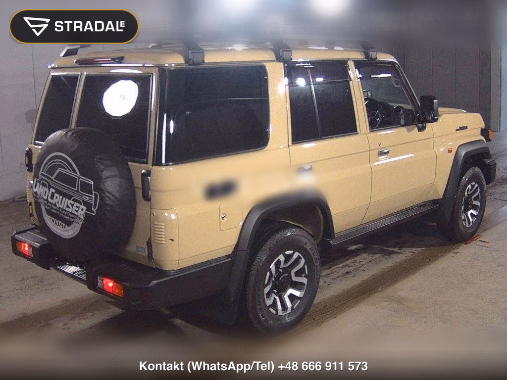 TOYOTA LAND CRUISER 70 5D 4WD AX, miniaturka 6