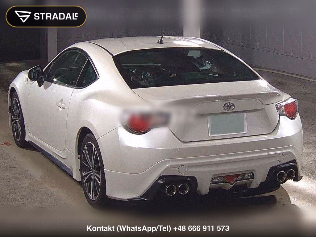 TOYOTA 86 GT, miniaturka 3