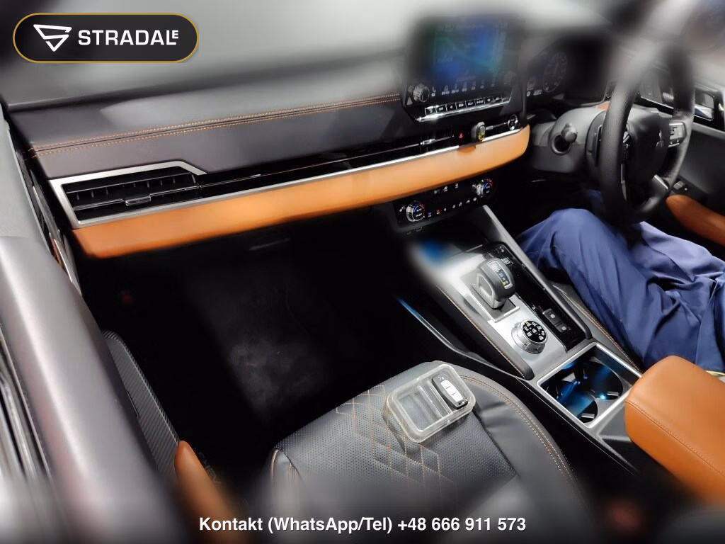 MITSUBISHI OUTLANDER PHEV 4WD P, miniaturka 4