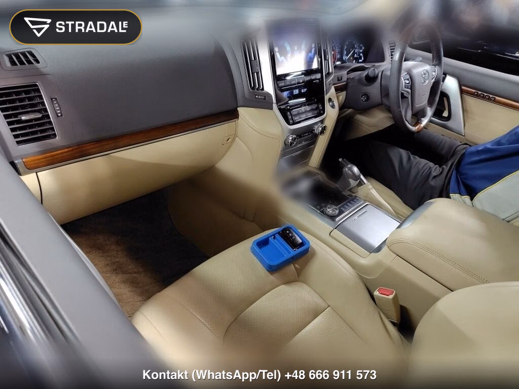 TOYOTA LAND CRUISER 4WD ZX, miniaturka 4