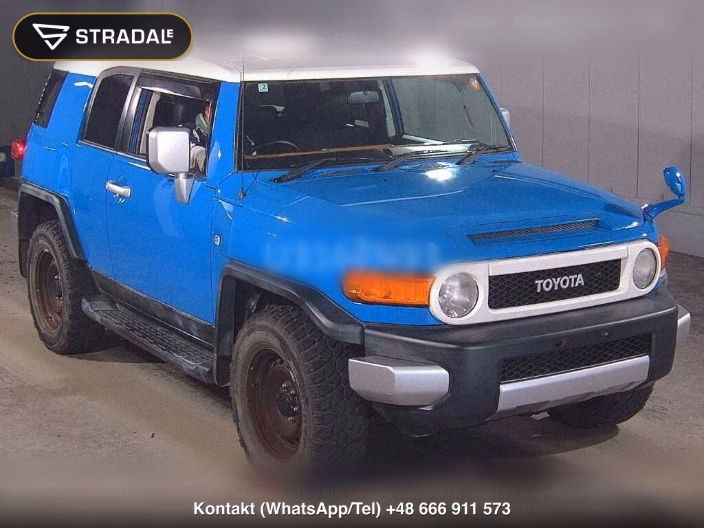 TOYOTA FJ CRUISER 4WD, miniaturka 2