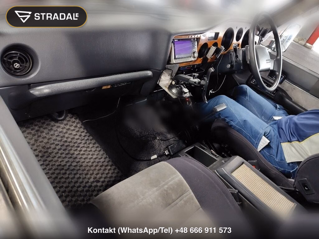 TOYOTA LAND CRUISER 60 4WD VX, miniaturka 4