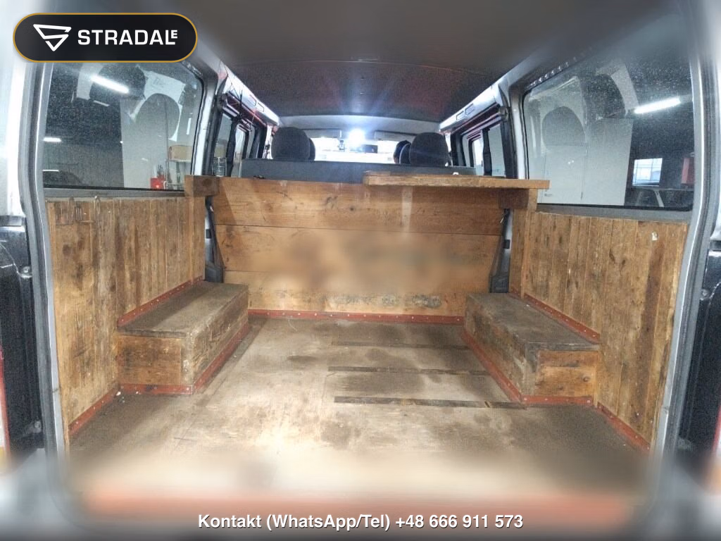 TOYOTA HIACE VAN 5D DX, miniaturka 4