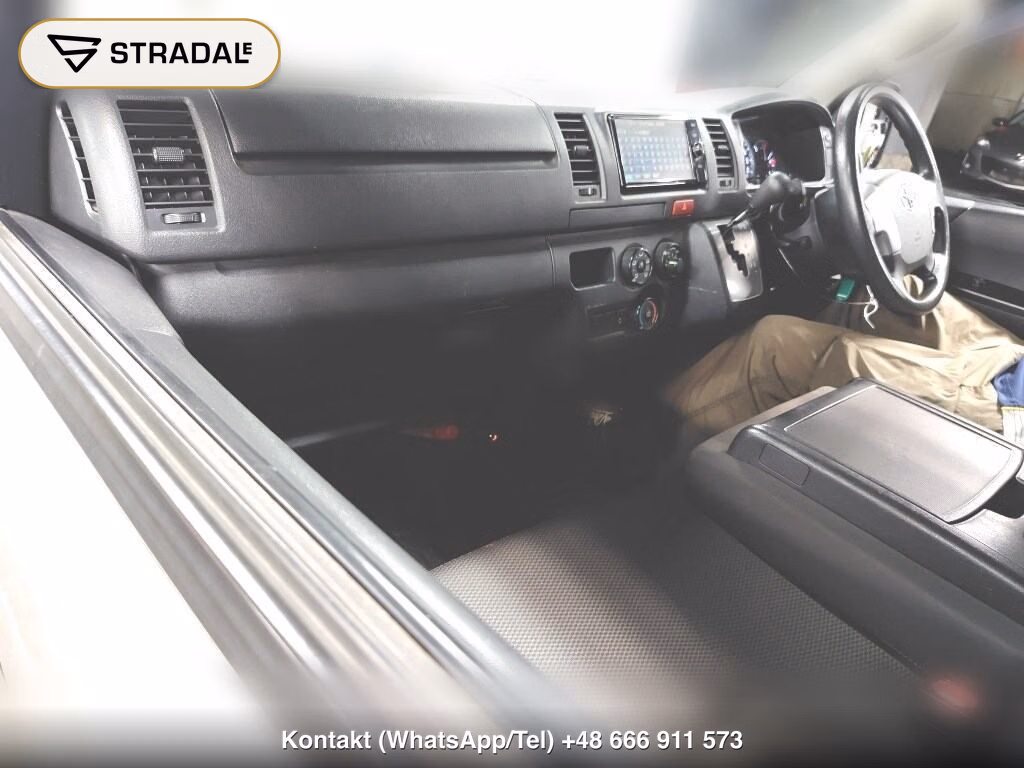 TOYOTA HIACE VAN 4D DX, miniaturka 7
