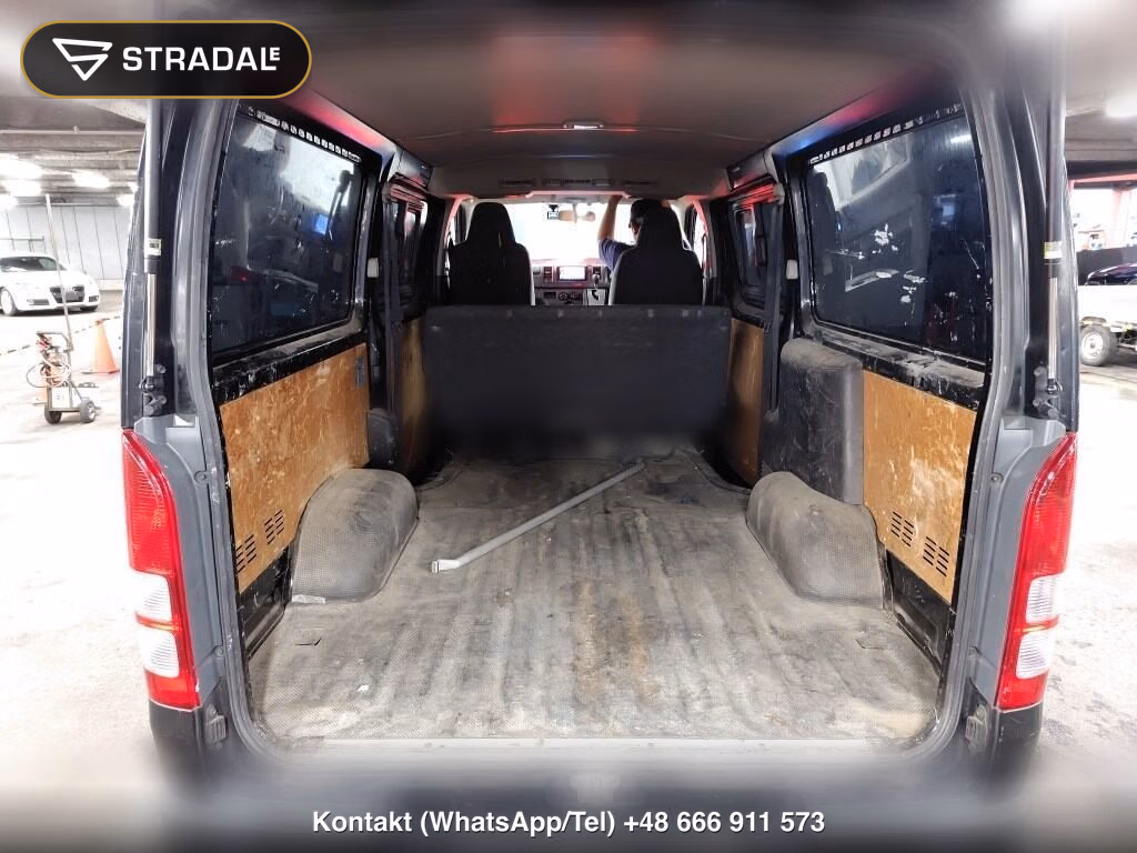 TOYOTA HIACE VAN 5D DX, miniaturka 4