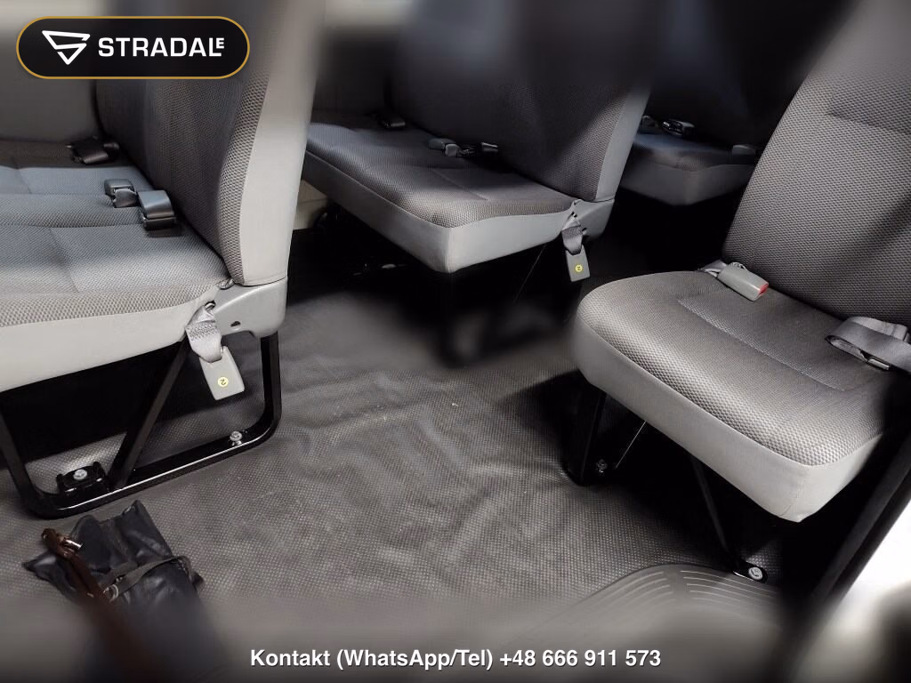TOYOTA HIACE COMMUTER 4D SUPER LONG DX, miniaturka 4