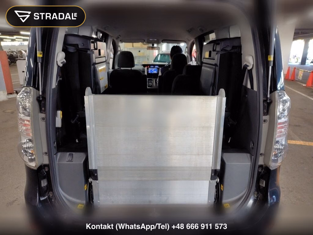 TOYOTA VOXY WELCAB WELFARE, miniaturka 4