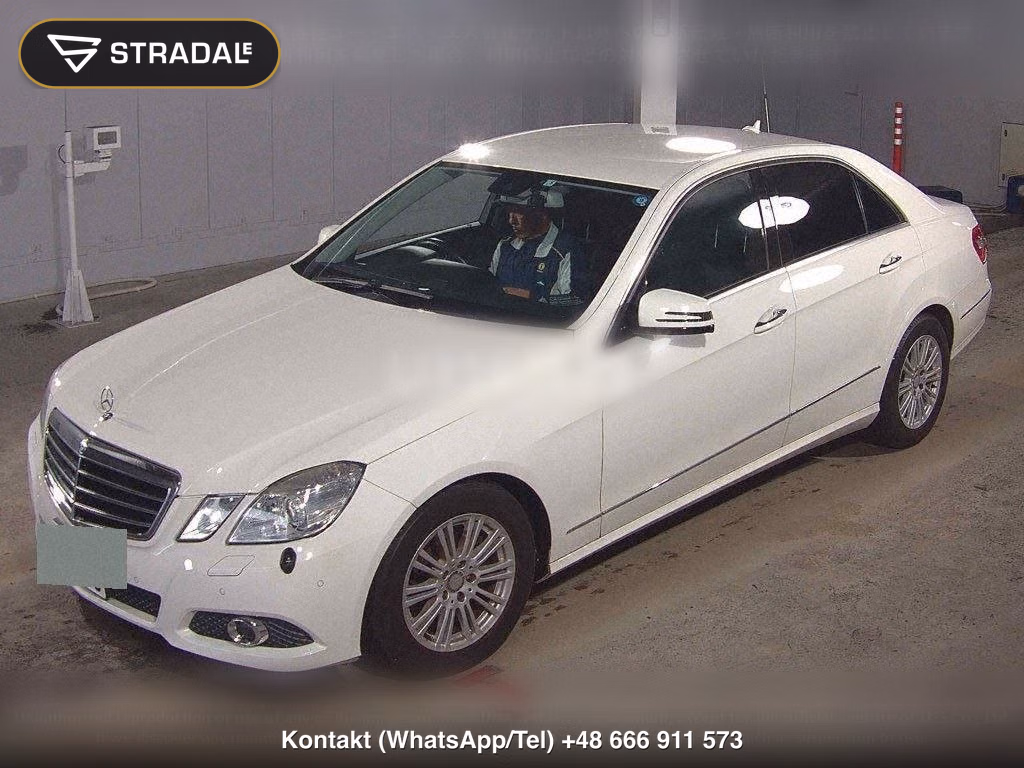 MERCEDES BENZ E-CLASS 4D E300 AVANTGARDE, miniaturka 5