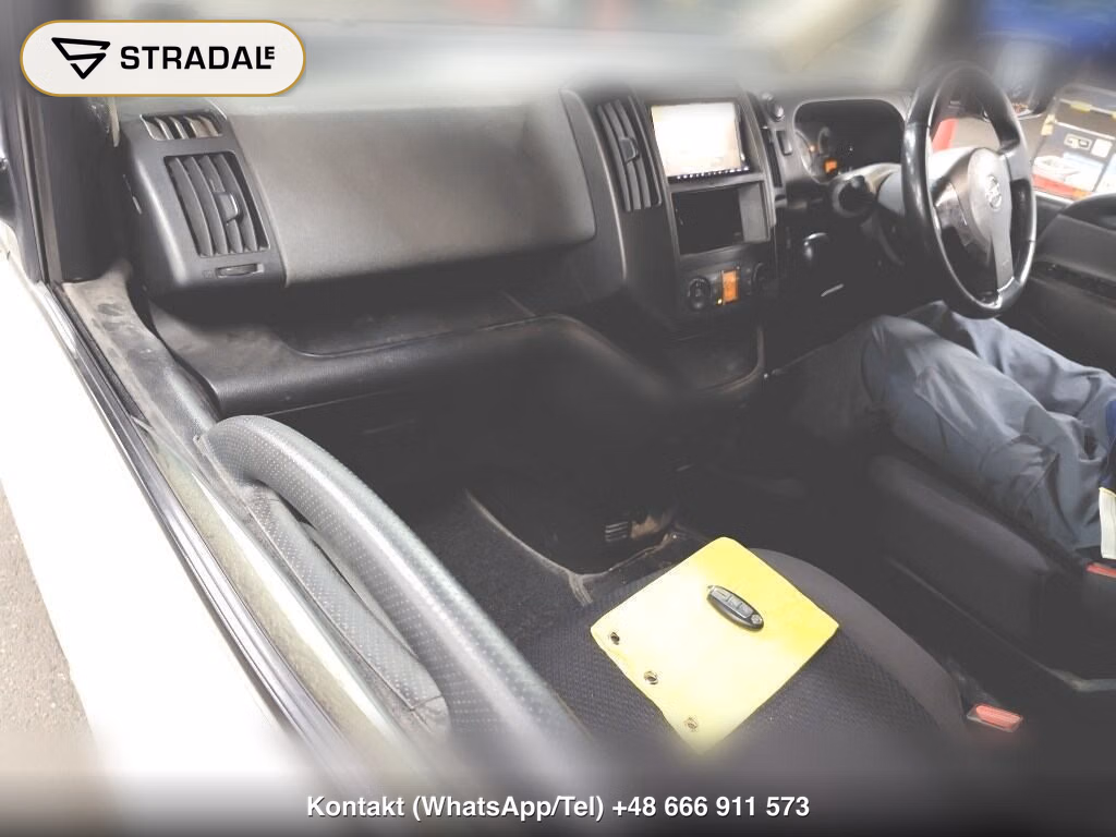 NISSAN SERENA 5D RIDER S, miniaturka 4
