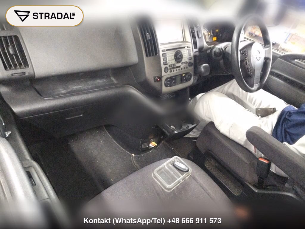 NISSAN SERENA 5D 20RS, miniaturka 4