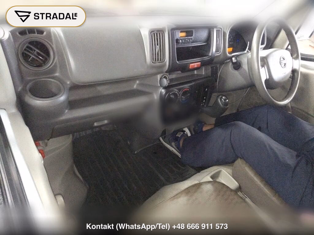NISSAN NV100CLIPPER VAN DX, miniaturka 4