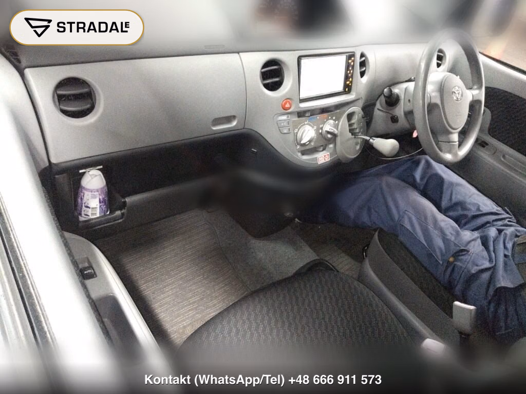 TOYOTA SIENTA X LIMITED, miniaturka 4