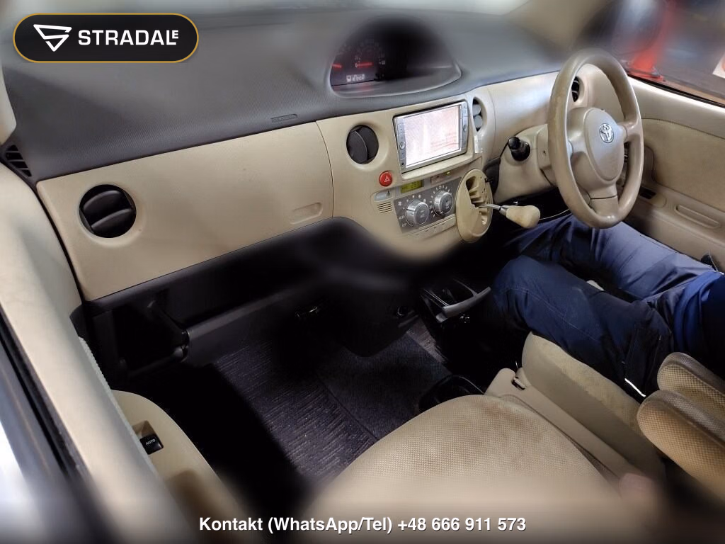 TOYOTA SIENTA G, miniaturka 4