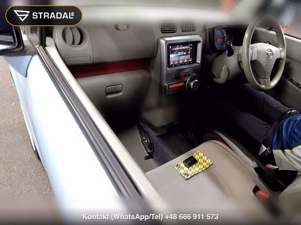DAIHATSU MOVE CONTE X, miniaturka 4