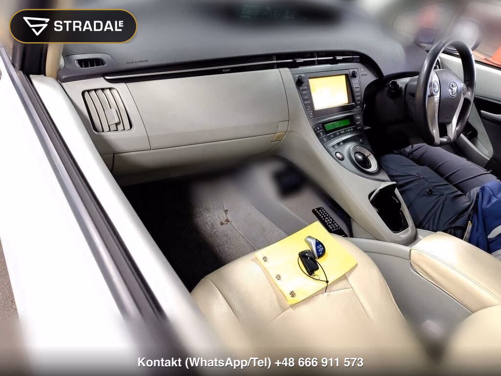 TOYOTA PRIUS 5D G, miniaturka 4