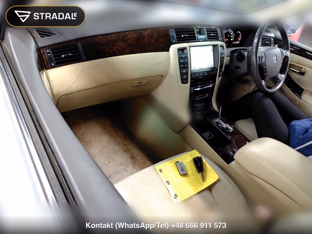TOYOTA CROWN 4D ROYAL SALOON PREMIUM EDITION, miniaturka 4