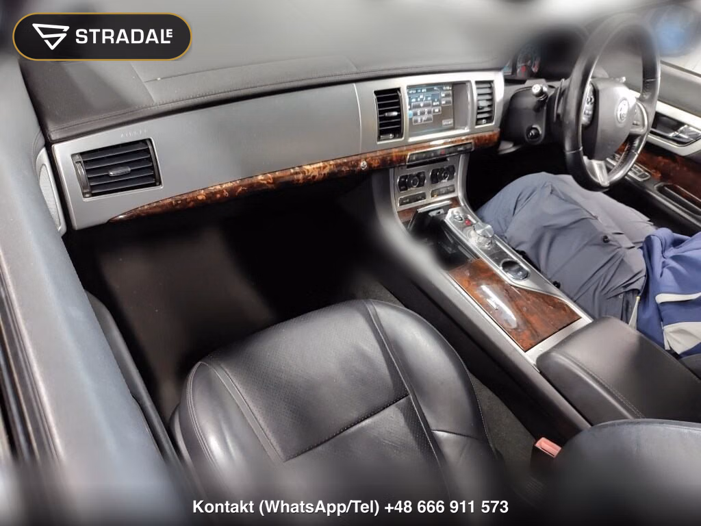 JAGUAR XF 2.0 PREMIUM LUXURY, miniaturka 4