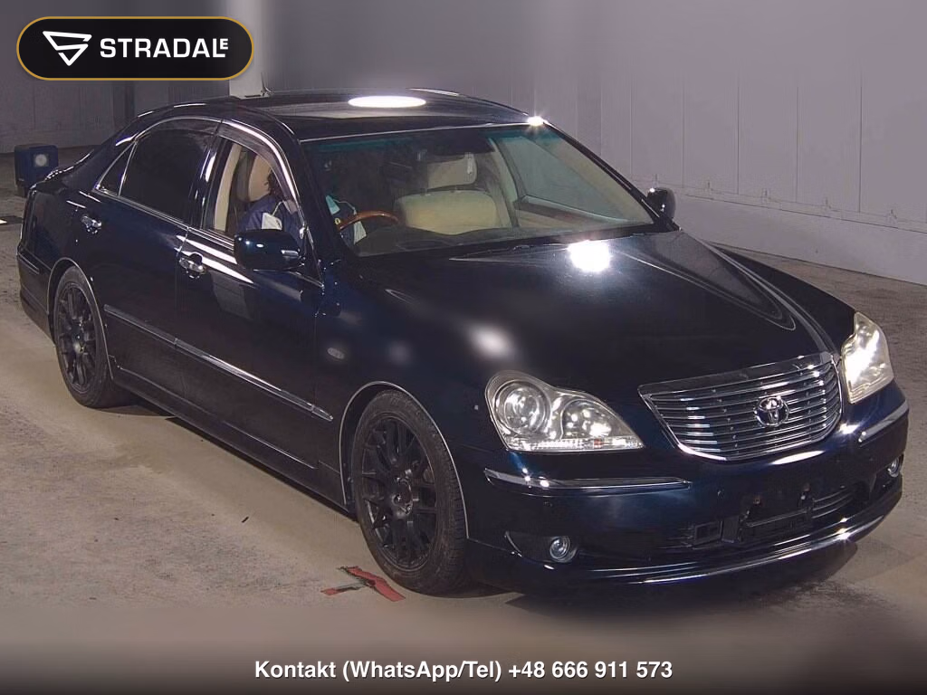 TOYOTA CROWN MAJESTA 4D C TYPE 2004, aukcja z Japonii, zdjęcie 1