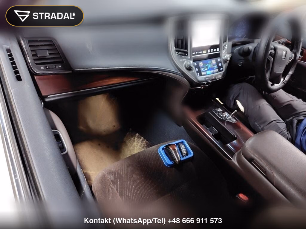 TOYOTA CROWN HYBRID ROYAL SALOON, miniaturka 4