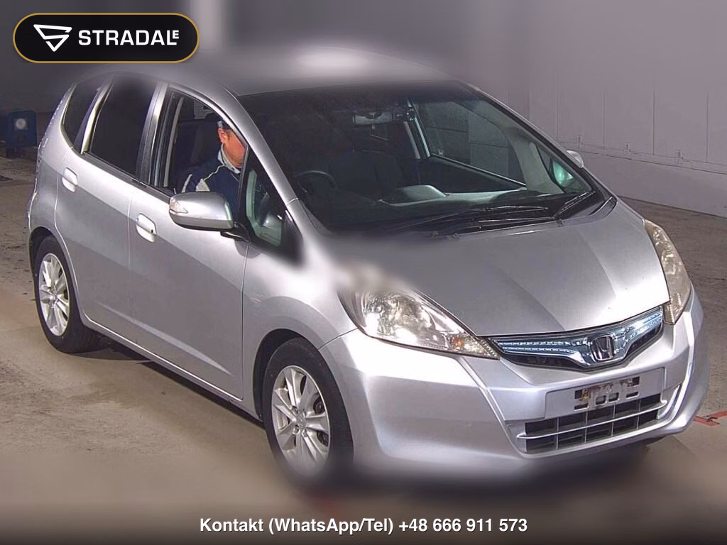 HONDA FIT HYBRID NAVI PREMIUM SELECTION 2011, aukcja z Japonii, zdjęcie 1