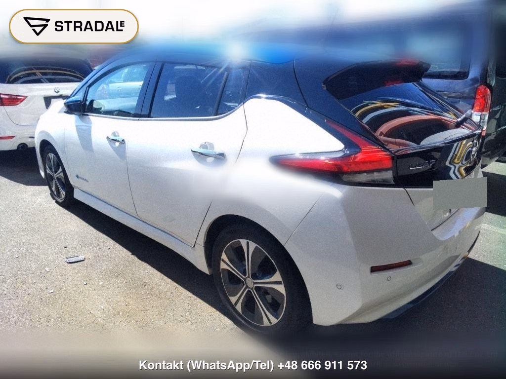 NISSAN LEAF G, miniaturka 3