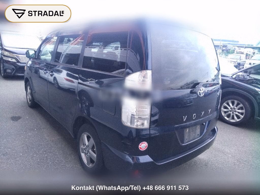 TOYOTA VOXY X, miniaturka 3