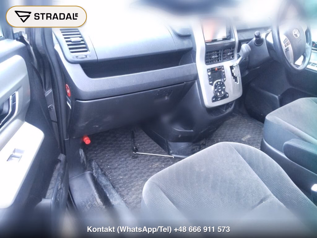 TOYOTA NOAH X SMART EDITION, miniaturka 4