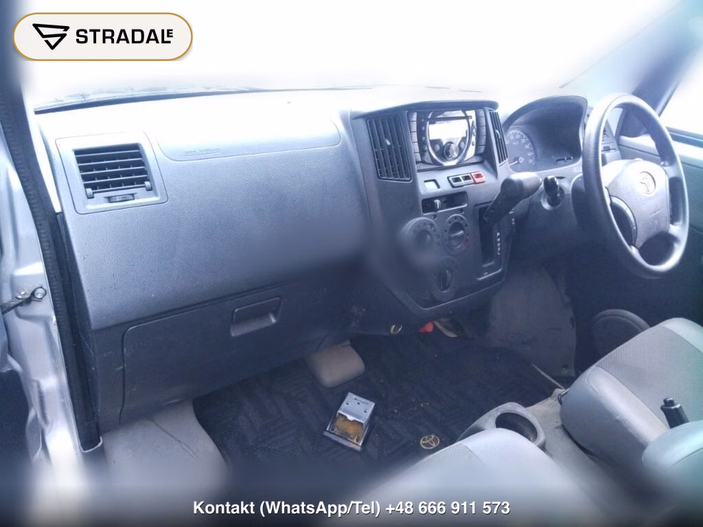 TOYOTA LITEACE VAN 5D 4WD GL, miniaturka 4