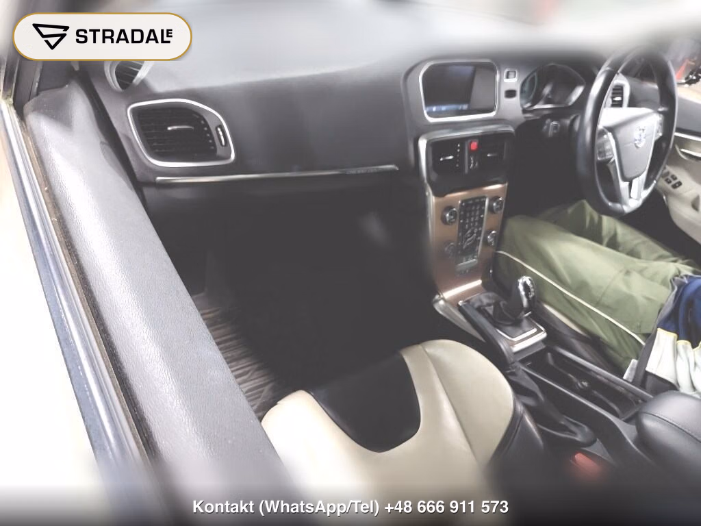 VOLVO V40 4WD CROSS COUNTRY T5 AWD, miniaturka 4