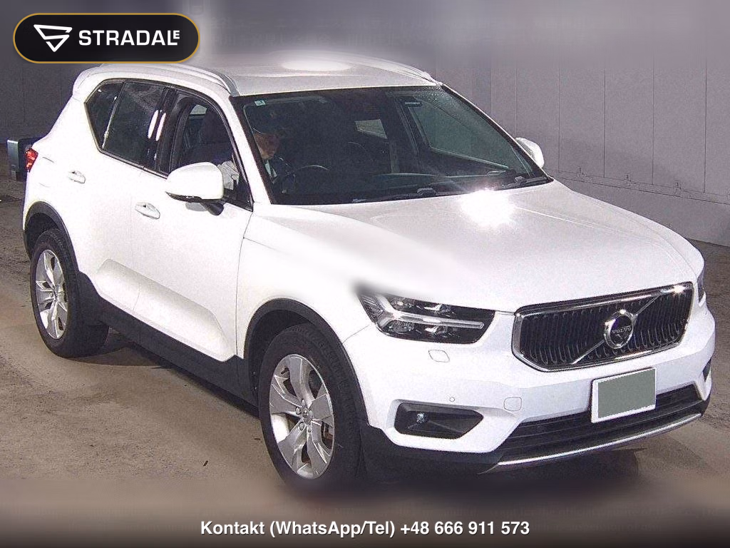 VOLVO XC40 B4 MOMENTUM, miniaturka 2