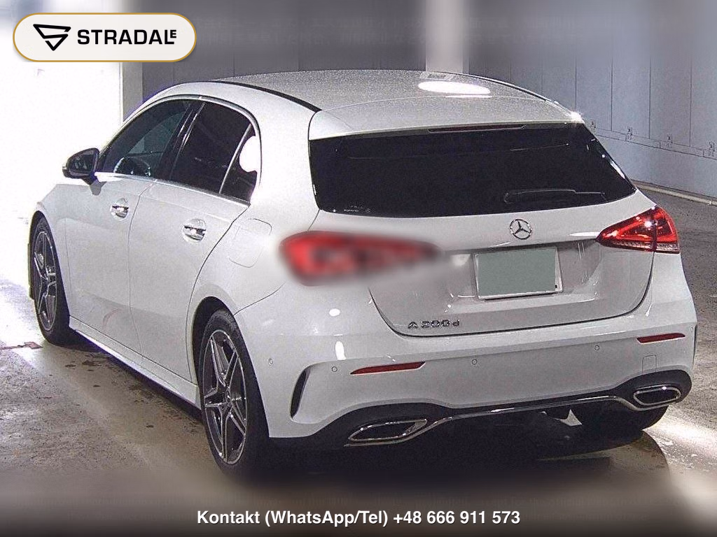 MERCEDES BENZ A-CLASS A200D AMG LINE, miniaturka 3