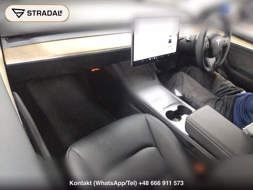TESLA MODEL 3 BASE GRADE, miniaturka 4