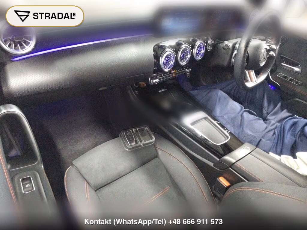 MERCEDES BENZ CLA-CLASS SHOOTING BRAKE CLA200D SHOOTING BRAKE AMG LINE PACKAGE, miniaturka 4