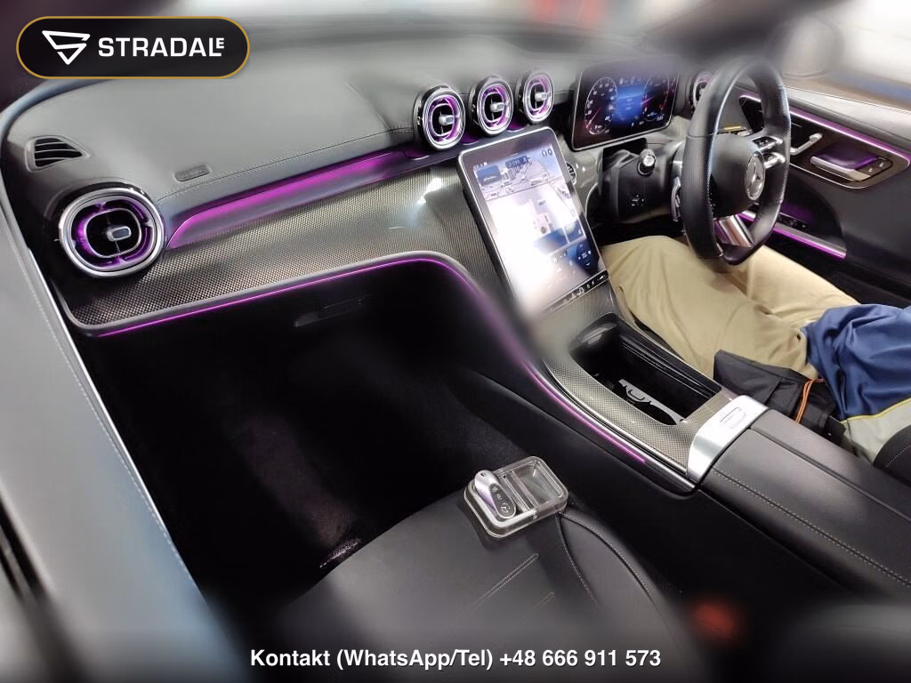 MERCEDES BENZ C-CLASS 4D C220D AVANTGARDE AMG LINE, miniaturka 4