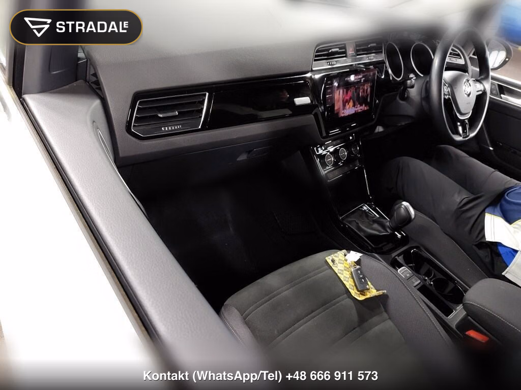VOLKSWAGEN GOLF TOURAN TSI HIGH LINE, miniaturka 4