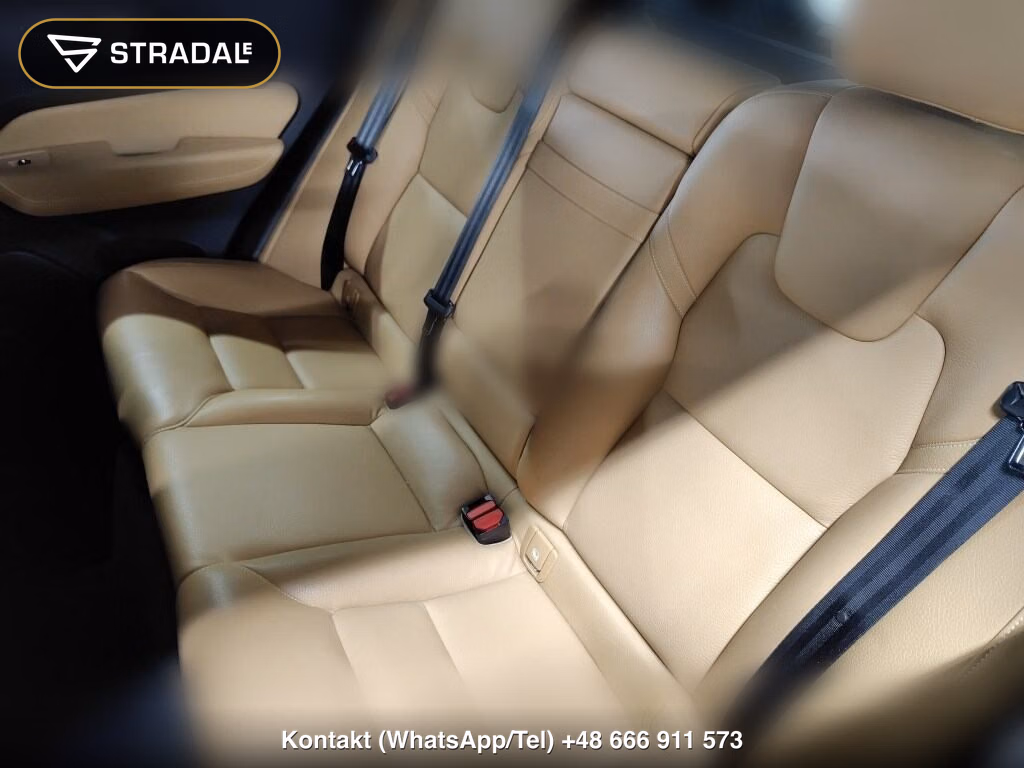 VOLVO XC60 4WD T5 AWD MOMENTUM, miniaturka 7