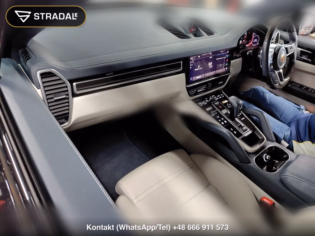 PORSCHE CAYENNE COUPE 4WD E-HYBRID PLATINUM EDITION, miniaturka 4