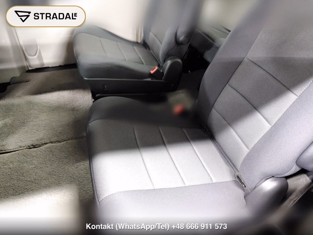 CHRYSLER GRAND VOYAGER, miniaturka 7