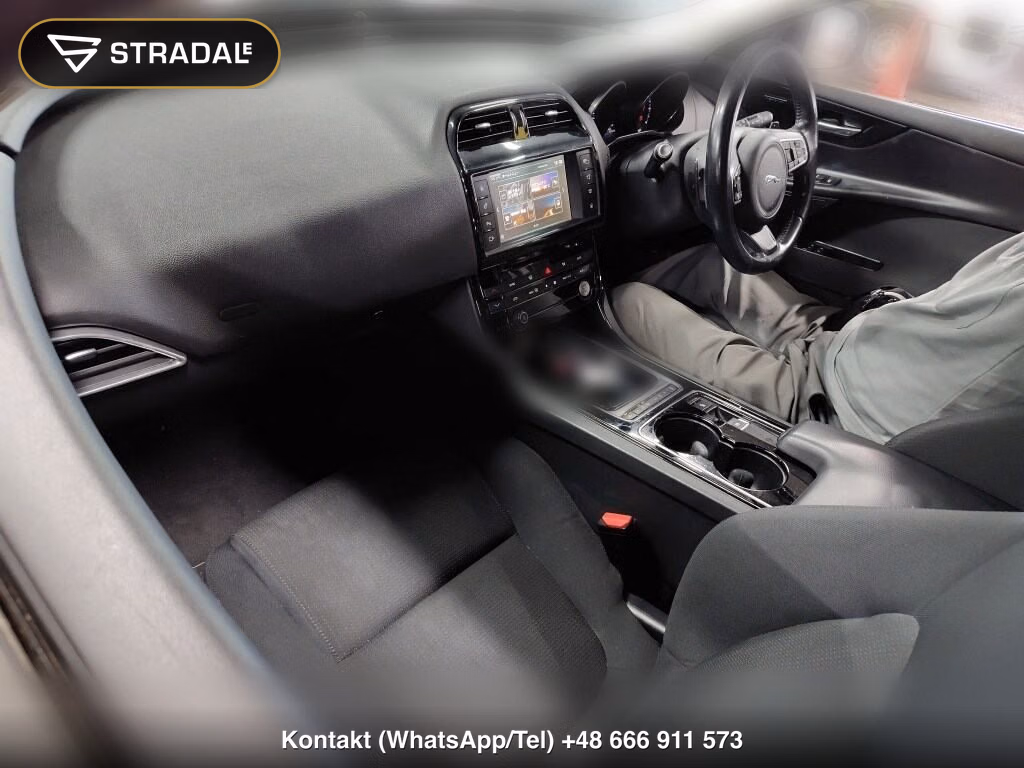 JAGUAR XE XE FIRST EDITION, miniaturka 4