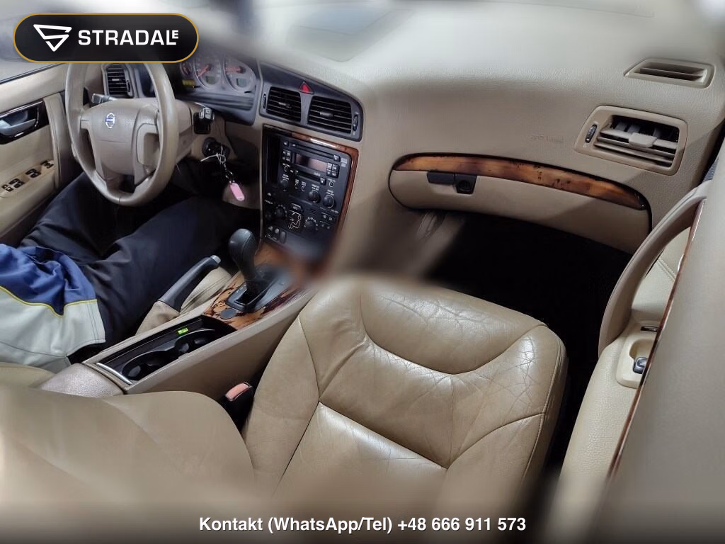 VOLVO V70 2.4, miniaturka 4